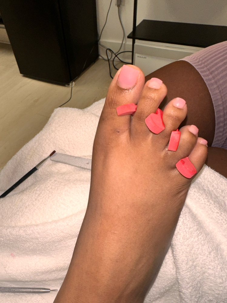 Polygel Enhancement Pedicure