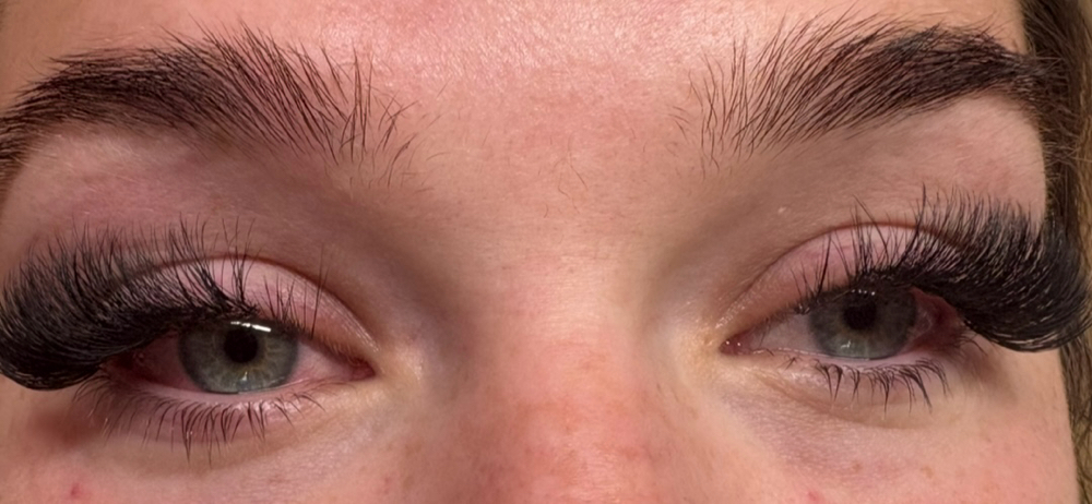 Temporary VOLUME Lash Extensions