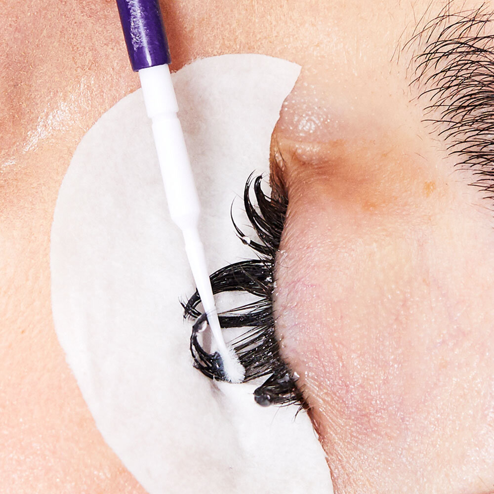 Lash Removal