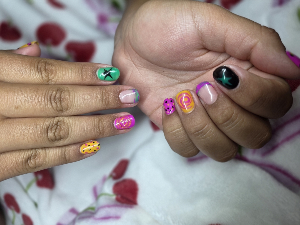 Builder Gel Mani (Full Design)