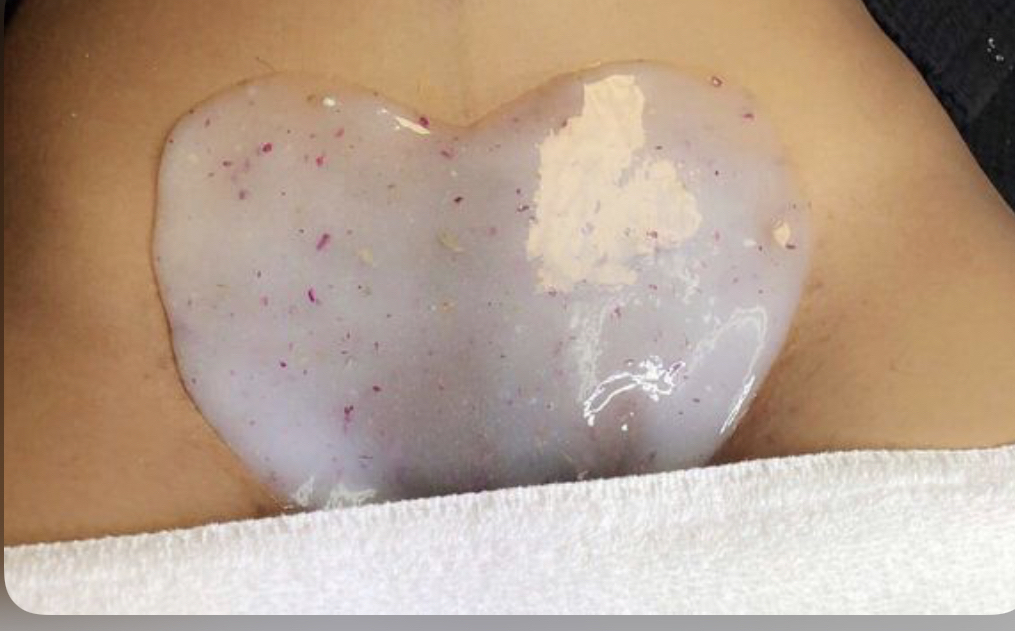 Hydro Jelly Mask at Aszure Beaute Habits in Oak Park, IL