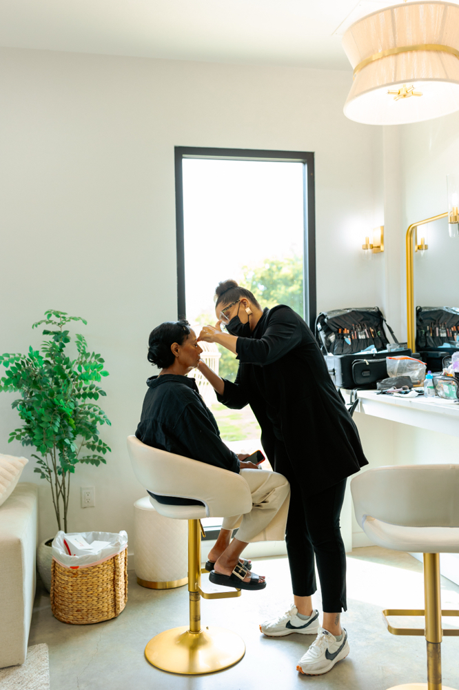 Half Day Glam Support (Up to 4 hrs) at Jade Paints