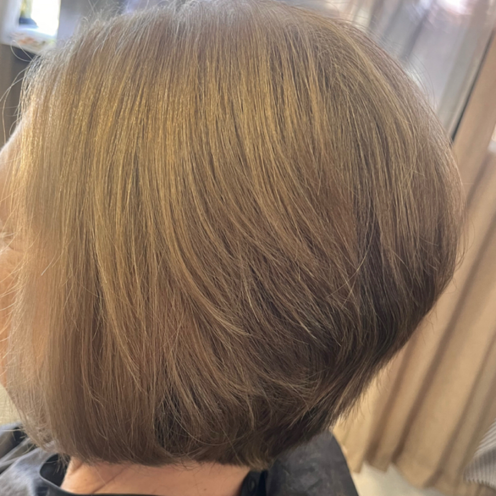 Womens Haircut at W6 Salon & Co in Keota, OK