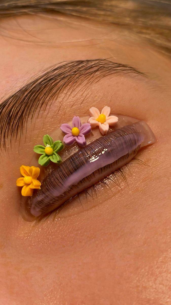 Lash Tint & Lamination