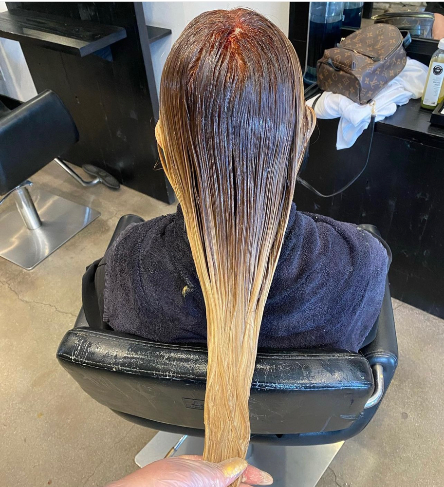 Gloss / Toner