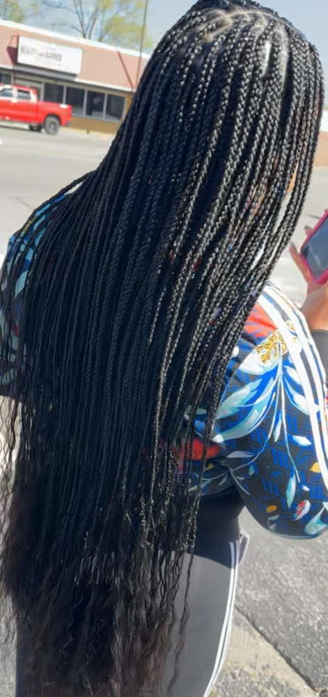 Small Boho Knotless