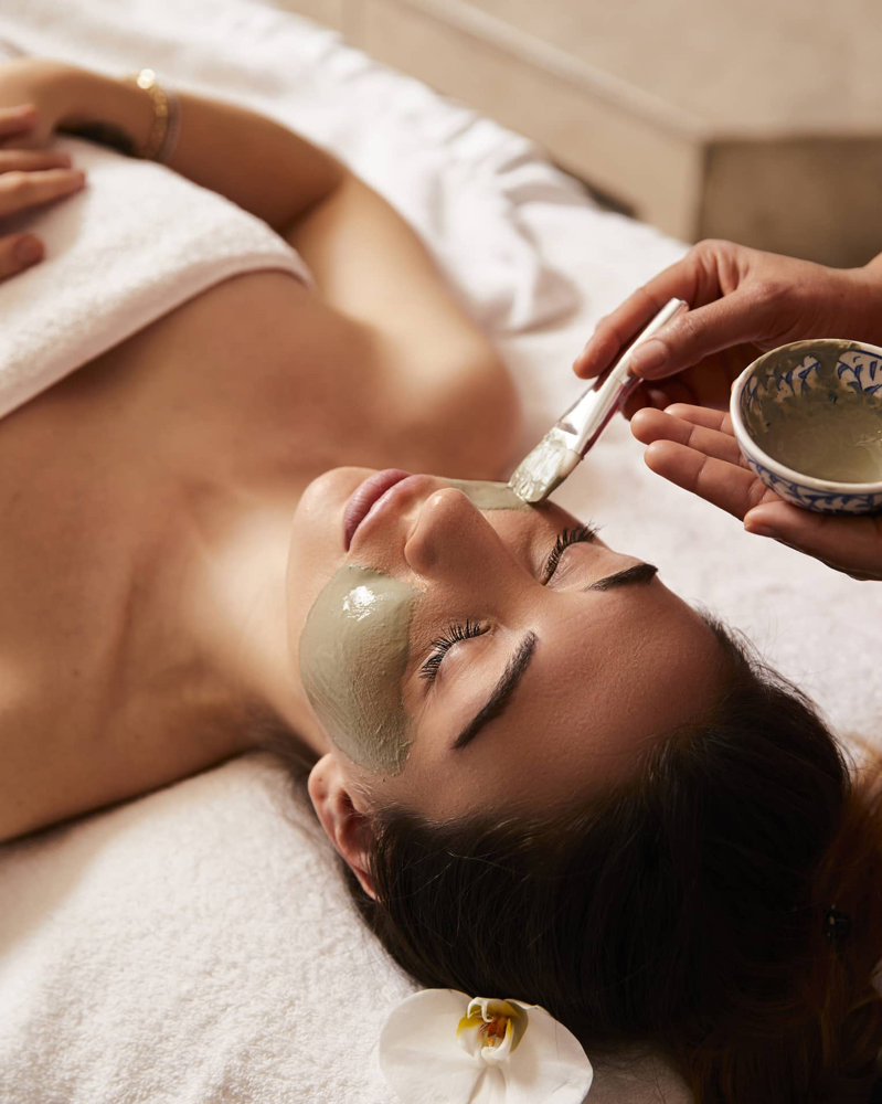 Advanced Exfoliation & Facials