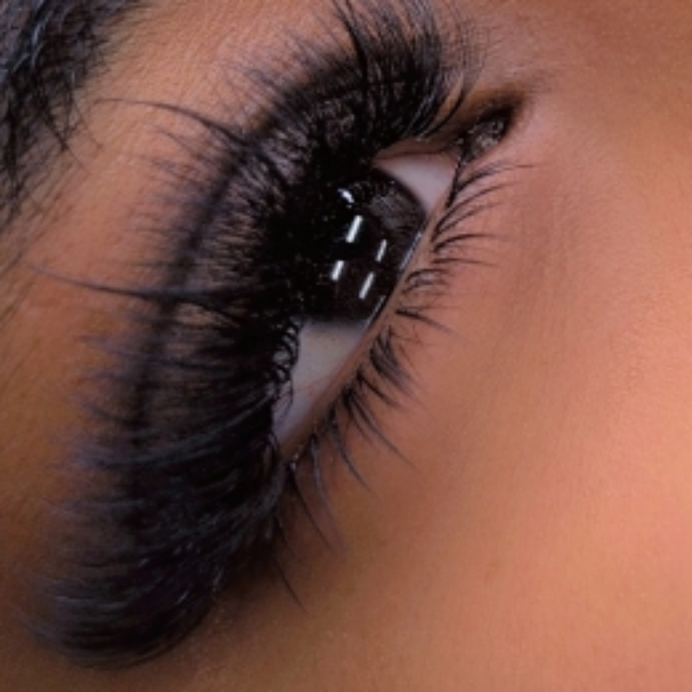 Bottom lashes at Dream Lashes in Texarkana, AR