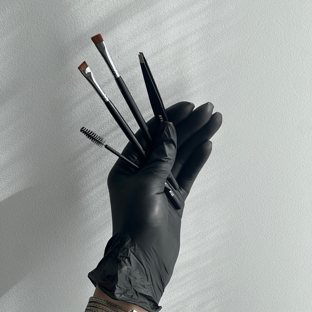 Brow Lamination & Tint