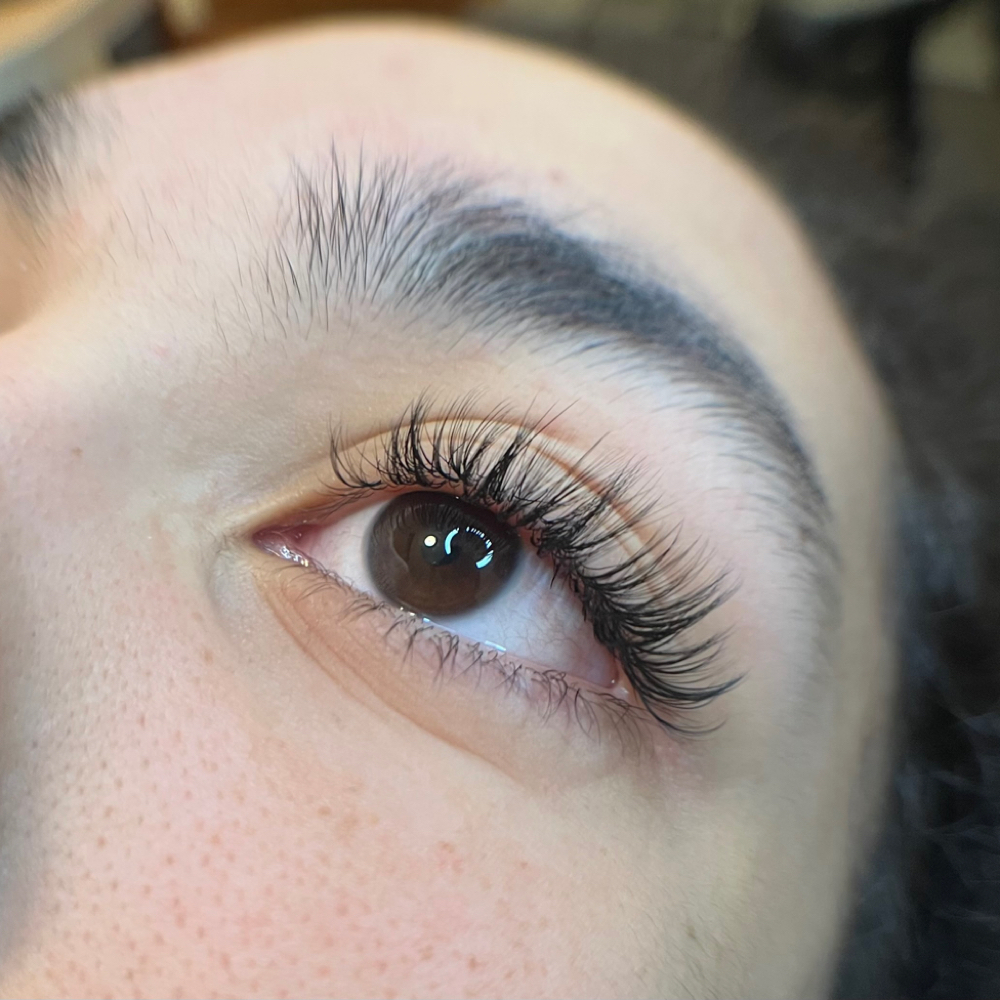Hybrid Lash Set at Mabini Lash & Wax in Tumwater, WA