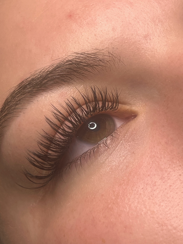 Full Set Lash Extensions at SavvySkin in Franklin, IN