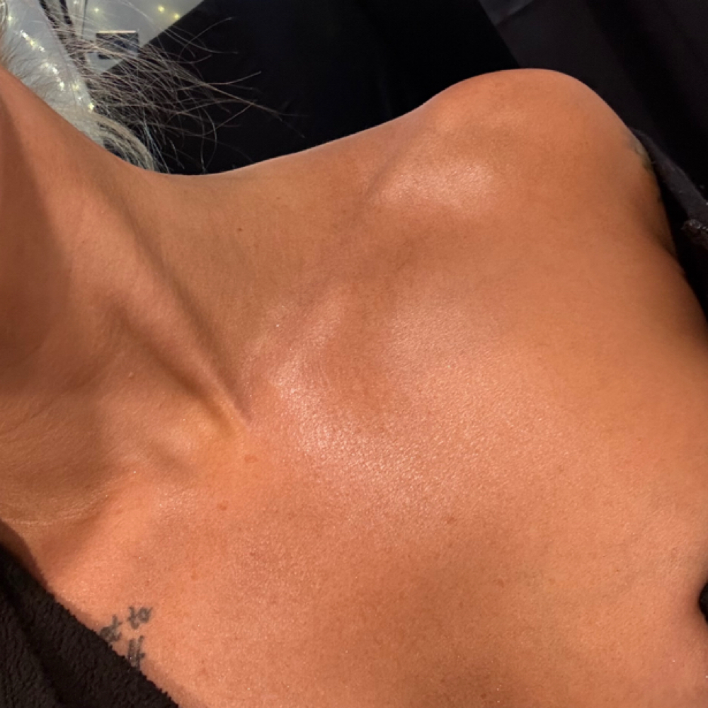 Golden Glow Scent + Shimmer at Sunless Obsession in Parker, CO