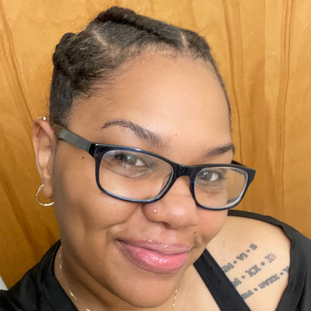Natural Glam at The Studio Beat in Warren, OH