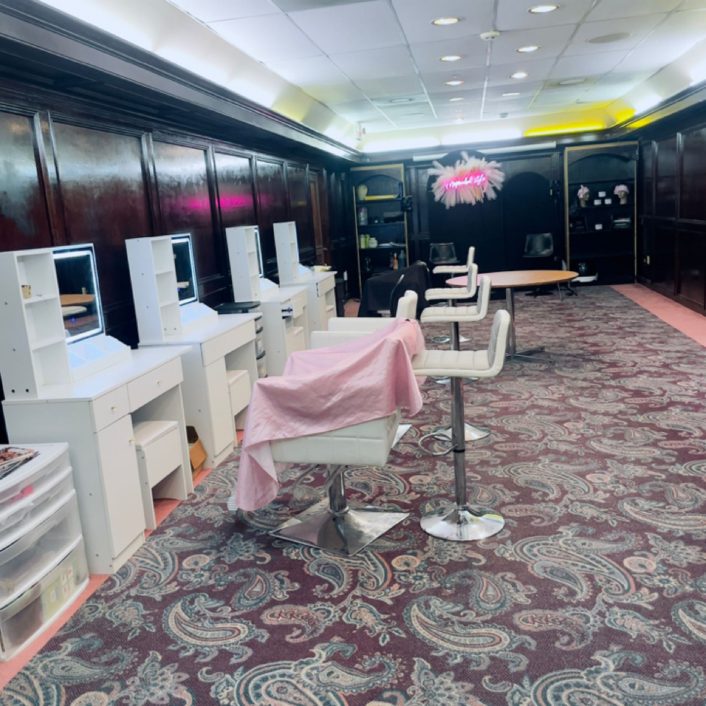 Booth rental at mapamboli signature in atlanta, GA