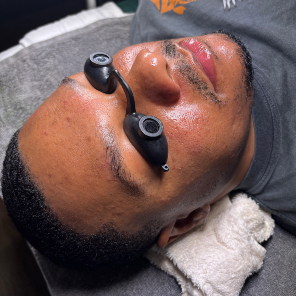 Level 4: The Sonder Luxe at Sonder Skin in Newport News, VA