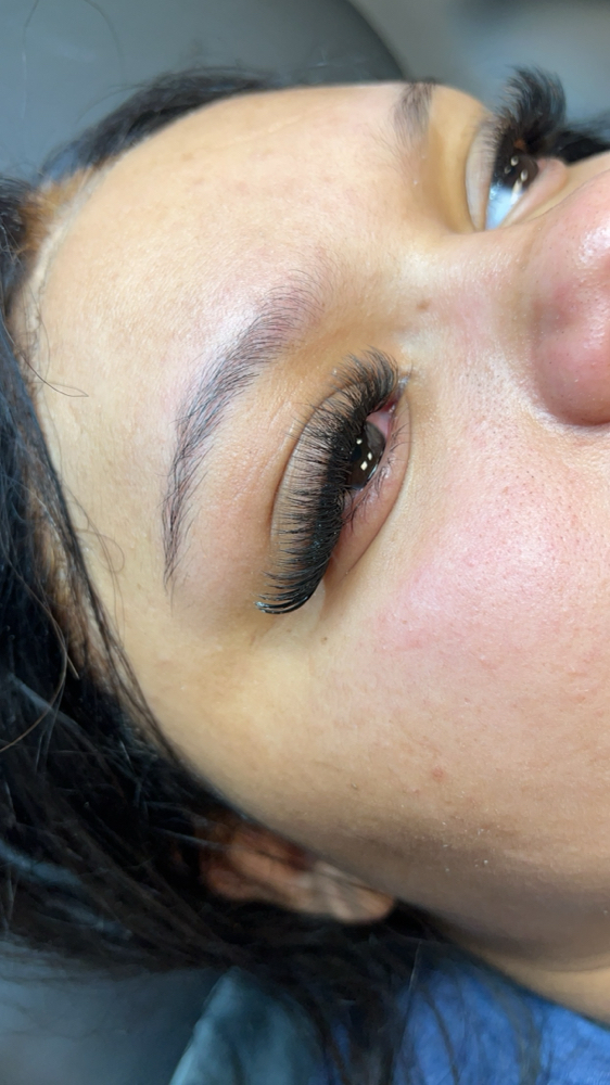 Hybrid Lash Extensions
