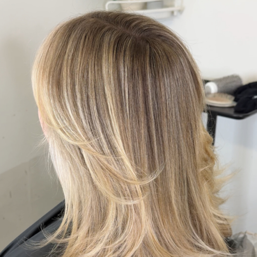 On Scalp Blonde Babylights at LA Cosmo Steph in Montebello, CA