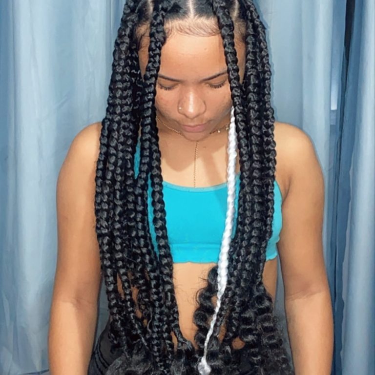 large box braids at Melissabraid in Chicago, IL