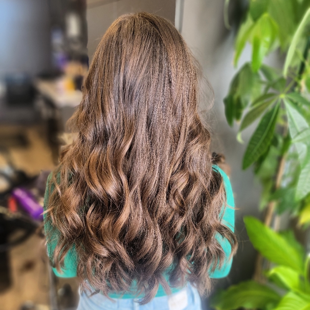 Root Retouch at Stranded In Heaven in Roseville, CA