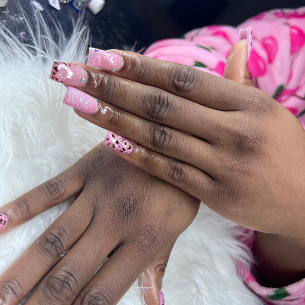 Color Change at Kreative Klawss in Manning, SC