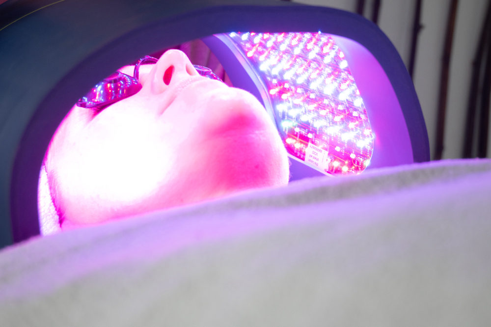 Light Therapy (Facial Treatment)