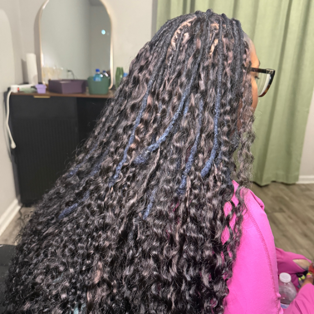 Miracle Knots at The Crown Collective in Moncks Corner, SC