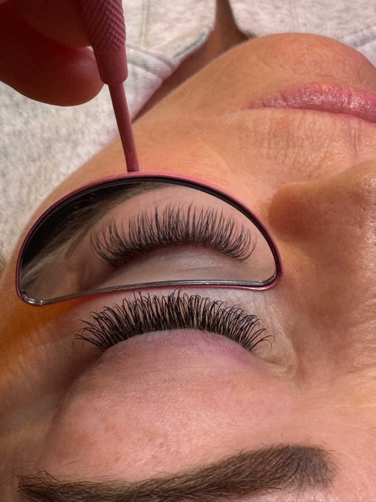 Classic Lashes