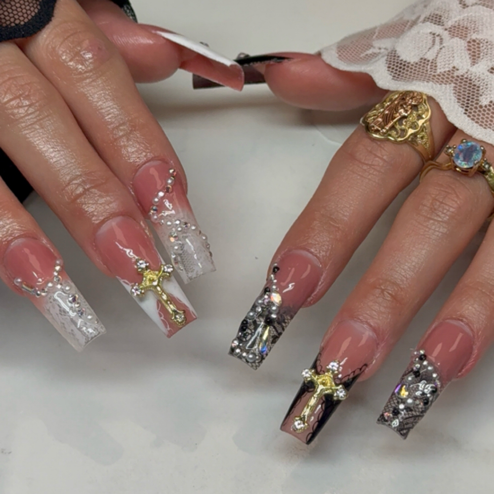 Tier 3 Designs at Lula’s Nail & Co. in Denver, CO