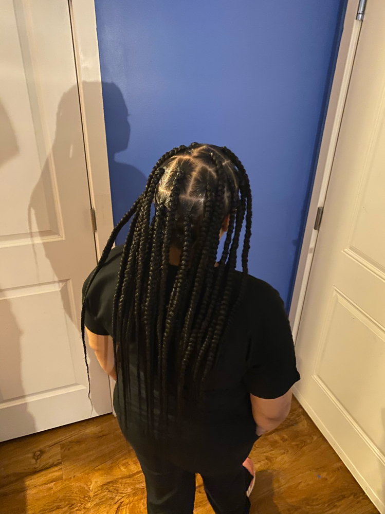 Large Knotless Braids
