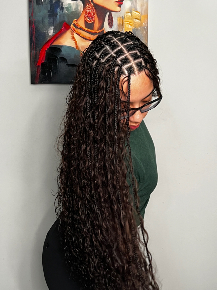 STANDARD BUTT LENGTH 4 Bundles at Celia Braids in CHARLOTTE, NC