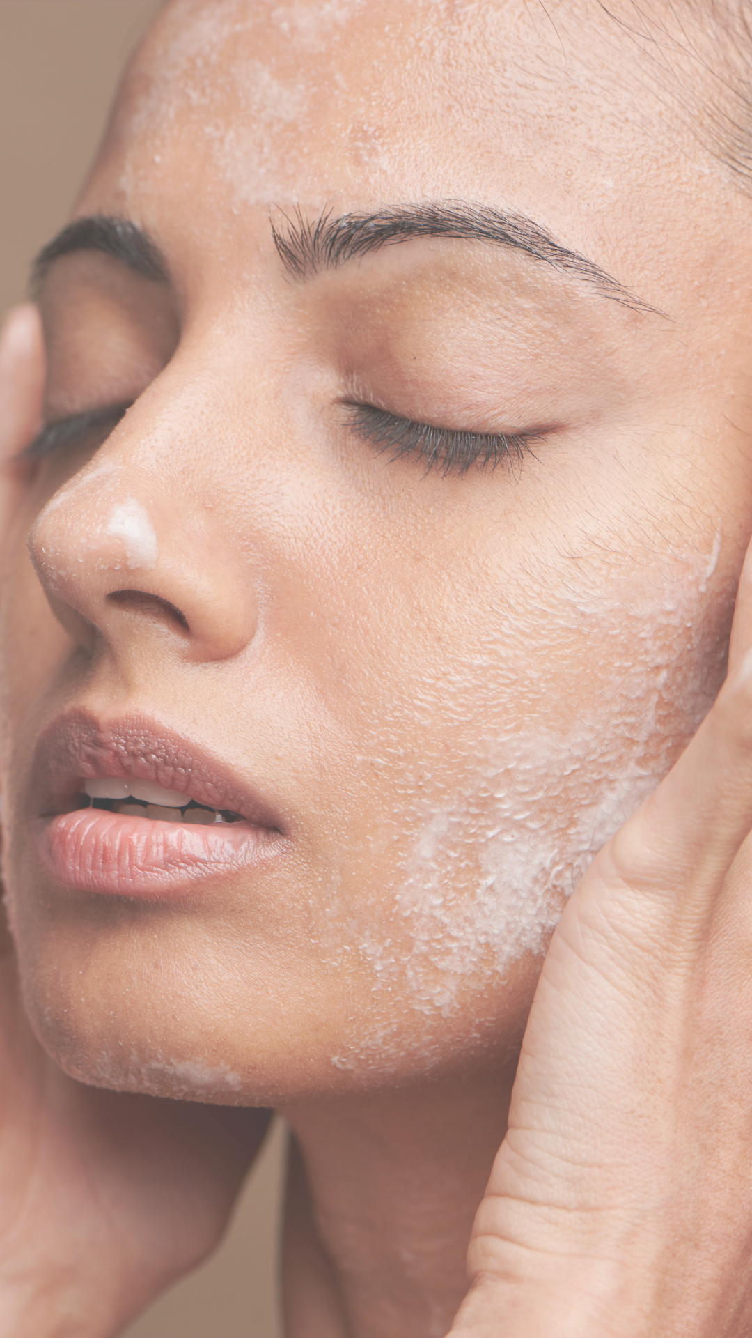 "Smooth Operator" Dermaplane