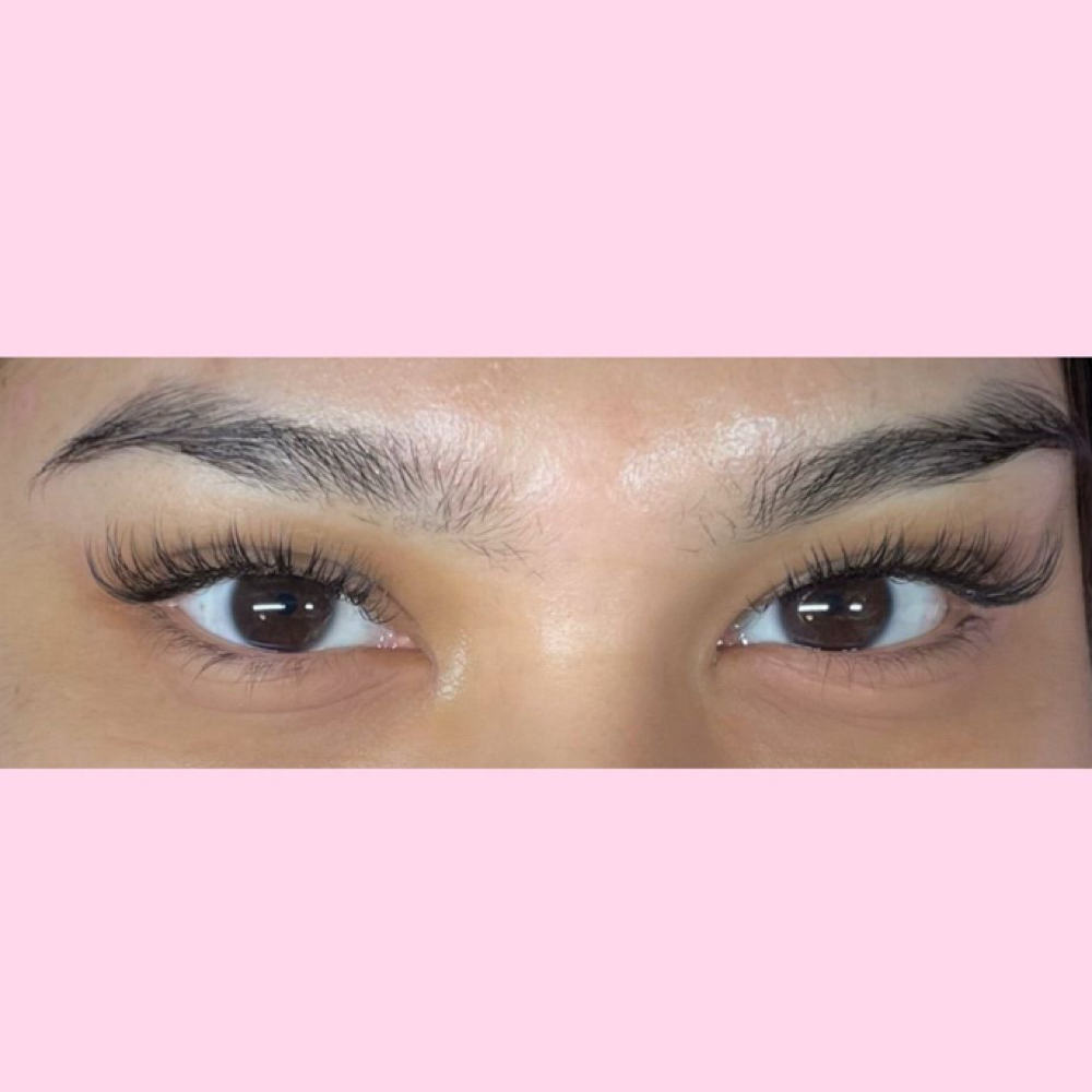 Classic Lash at Mizpacio Body & Beauty studio in Hidalgo, TX