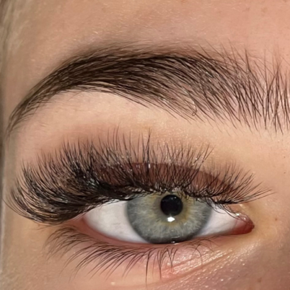 Lash Extentions at Elite Beauty and Esthetics in Longview, WA