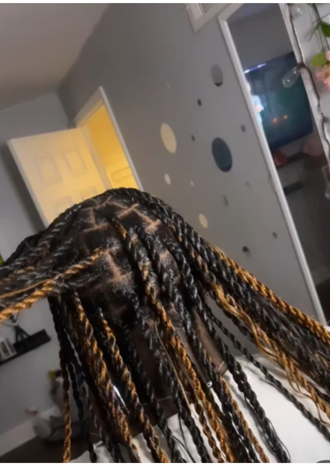 Medium Island Twist