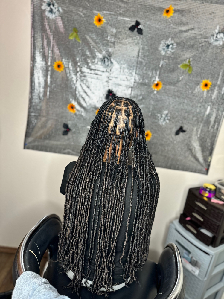 Soft Locs🥳 at KNOWNBYKD in Oklahoma City, OK