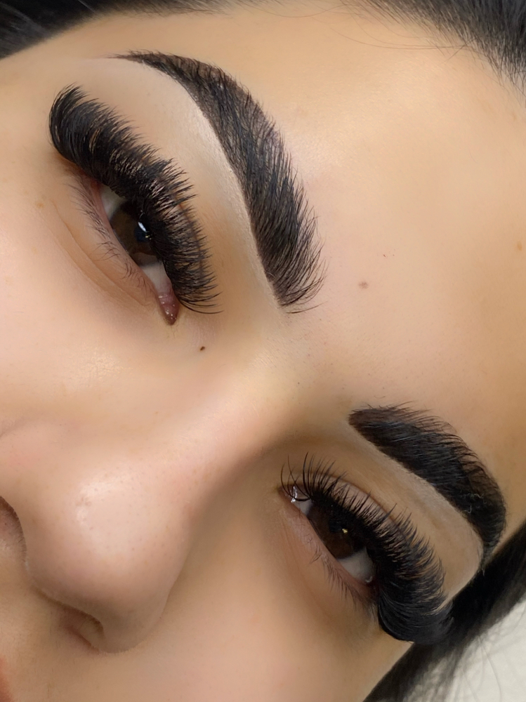 BOMB BROWS