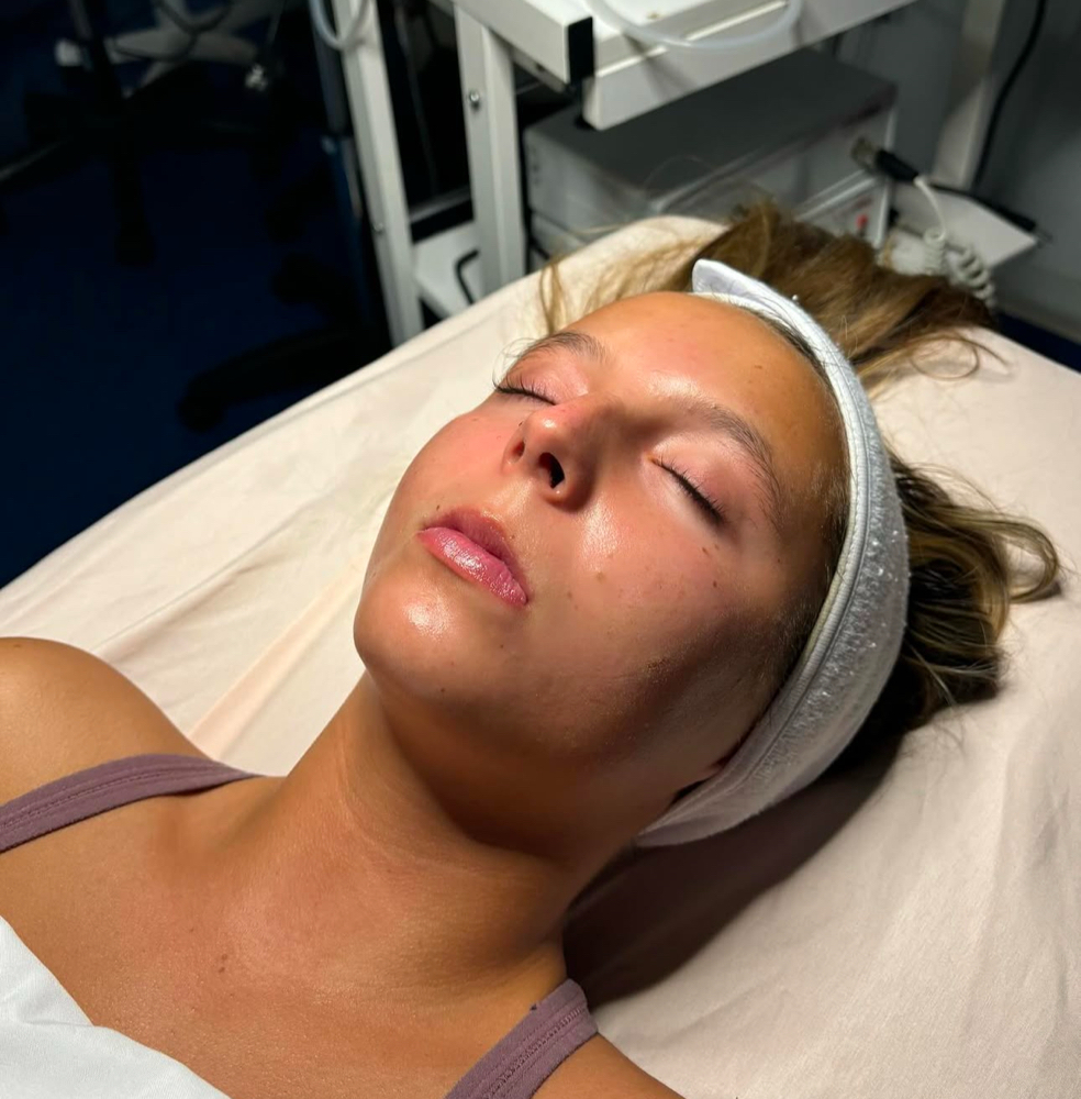 O2 Facial