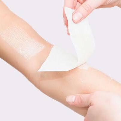 Arms full at Aura Aesthetics in Houston, TX