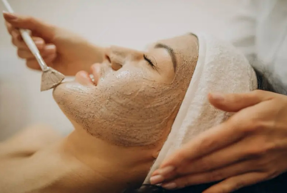 60-Minute Signature Facial