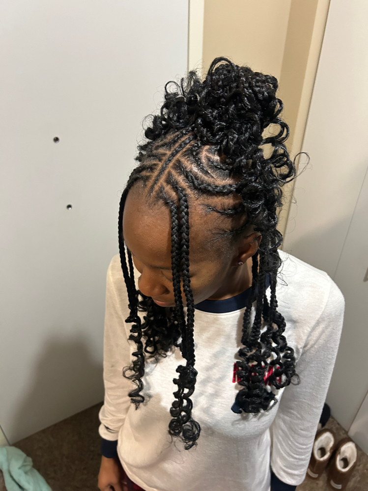 Short Tribal Knotless Braids