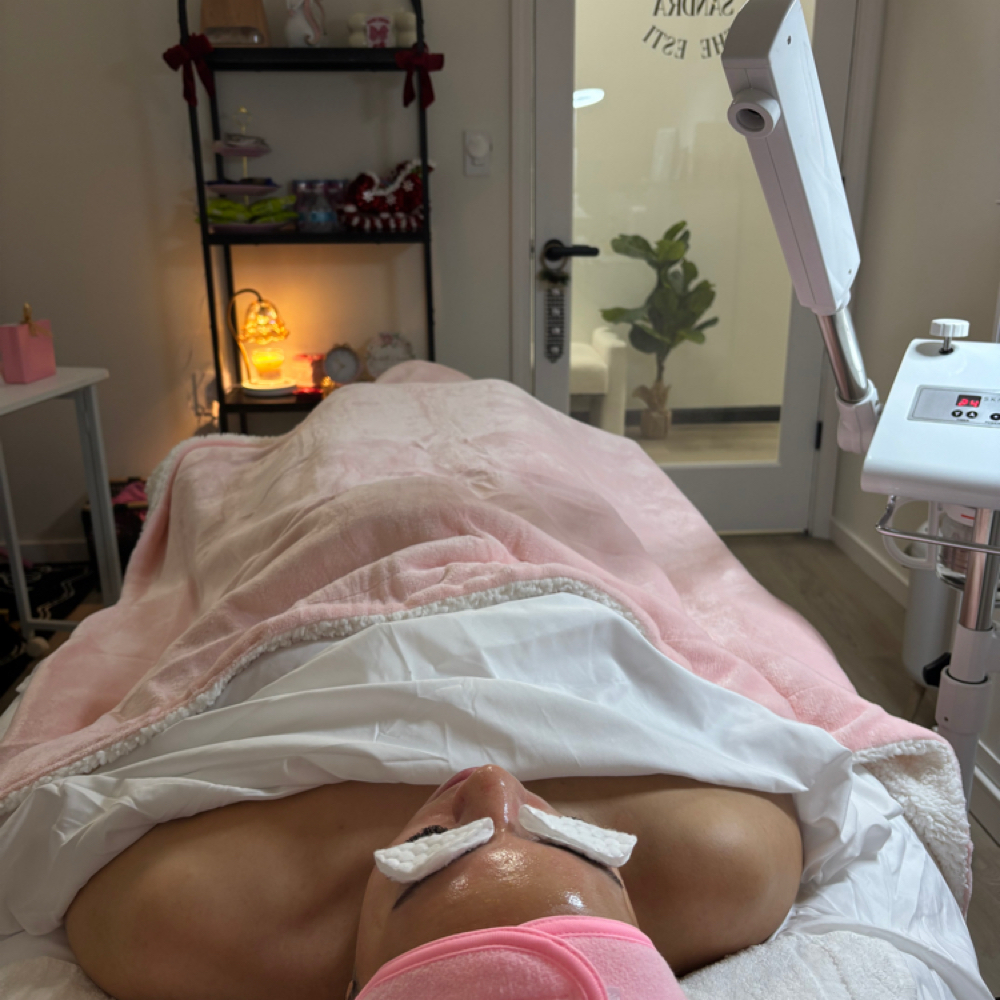 Healthy Peptide Facial