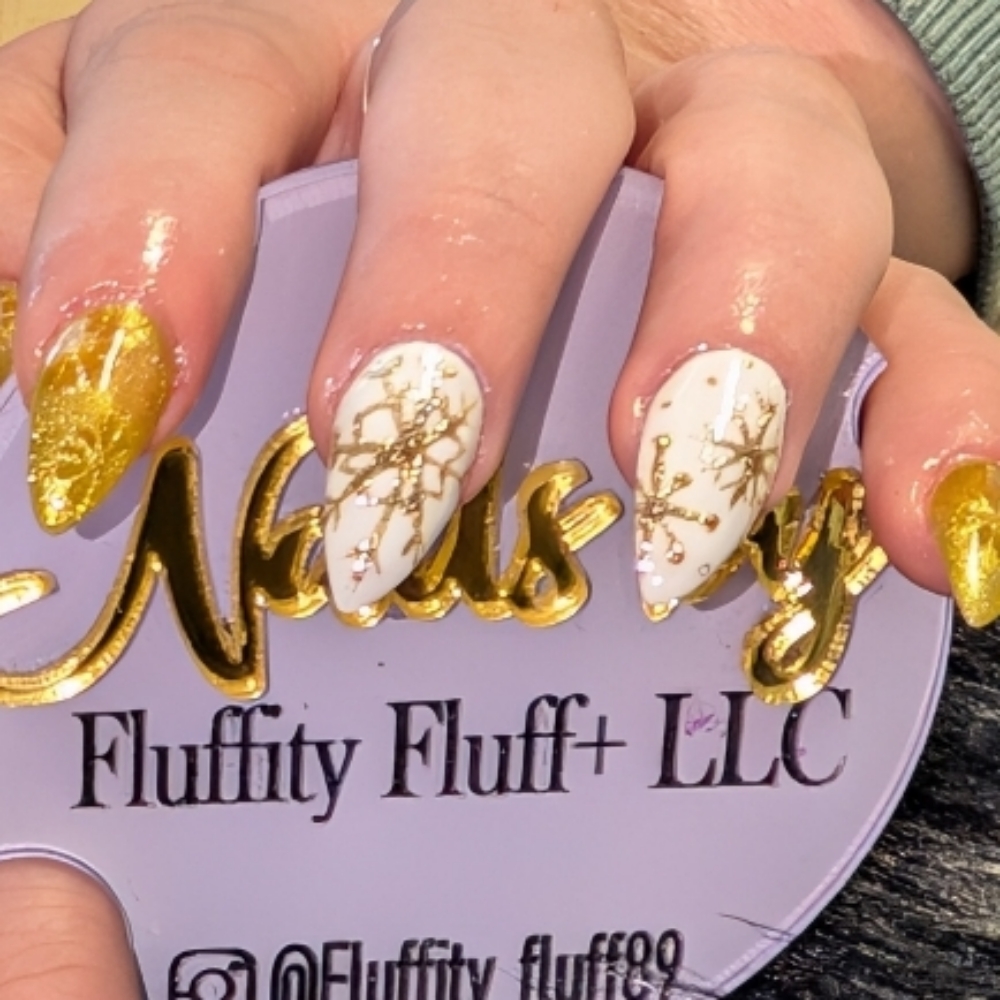 Cat Eye Gel (Per Hand) at Fluffity Fluff+ LLC in Martinez, GA