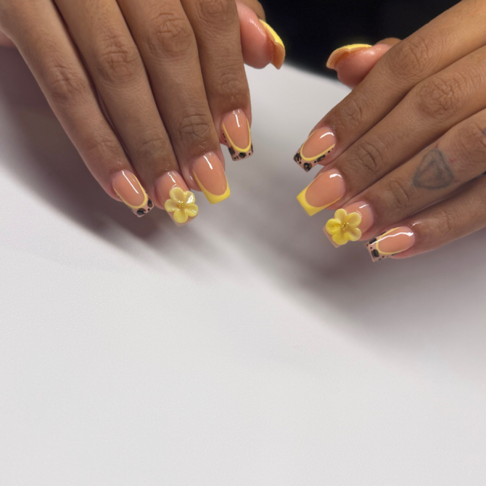✨ Full Set de Uñas Cortas at Tayselfcarestudio LLC in Lawrence, MA