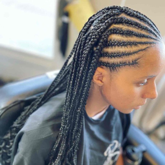 Braids with singles