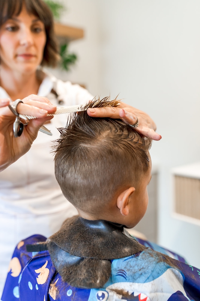Kid's Cut (On Clean Dry Hair)