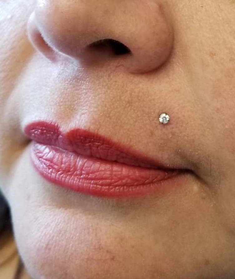 Upper Lip Piercing (Monroe)