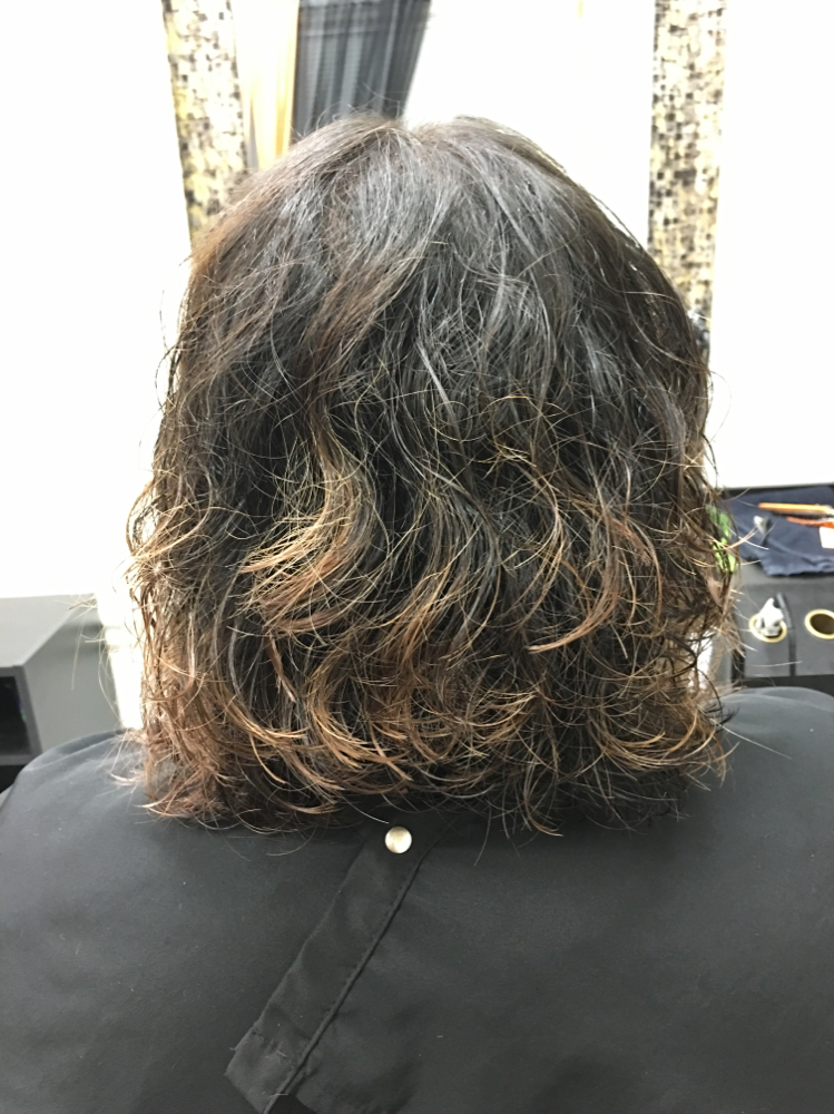 Shampoo and Dry at Yazpan Pilar in Arlington, TX