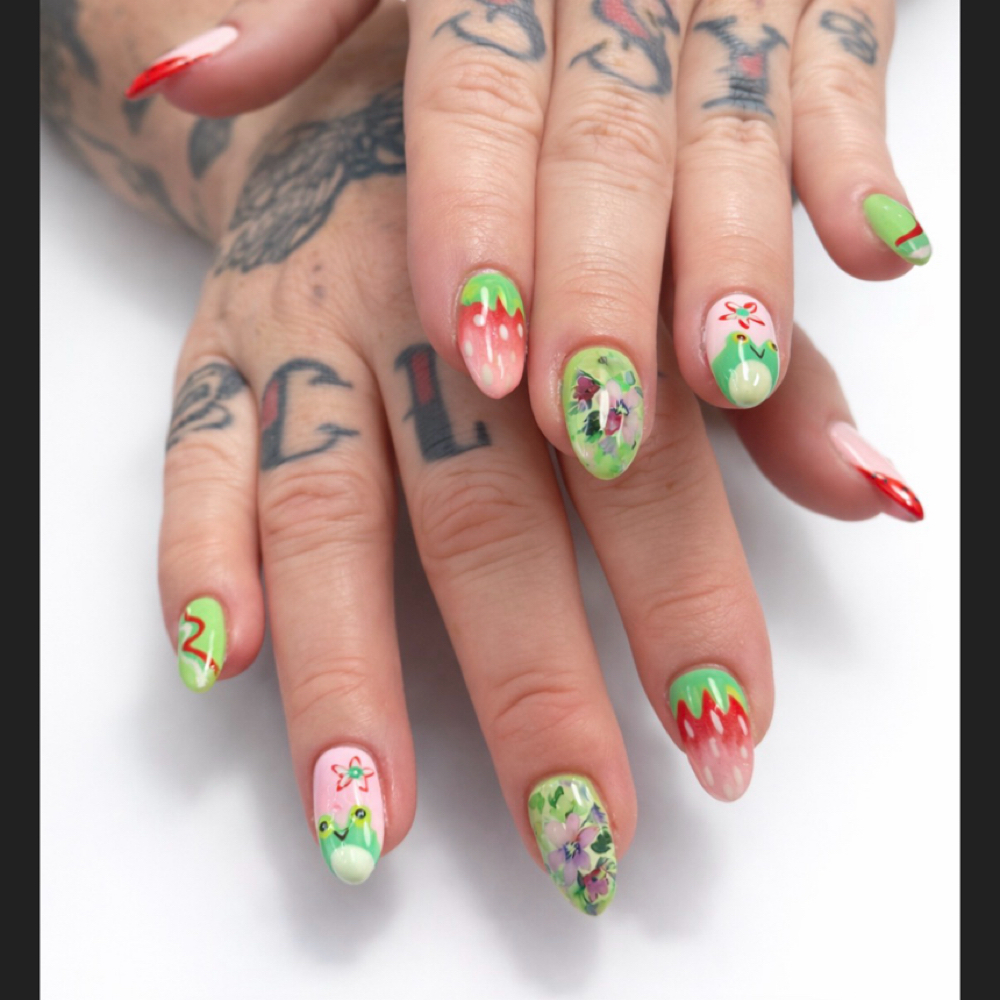 Poly/Acry Gel at Taylor - Licensed Manicurist @ Lox Salon in Knoxville, TN