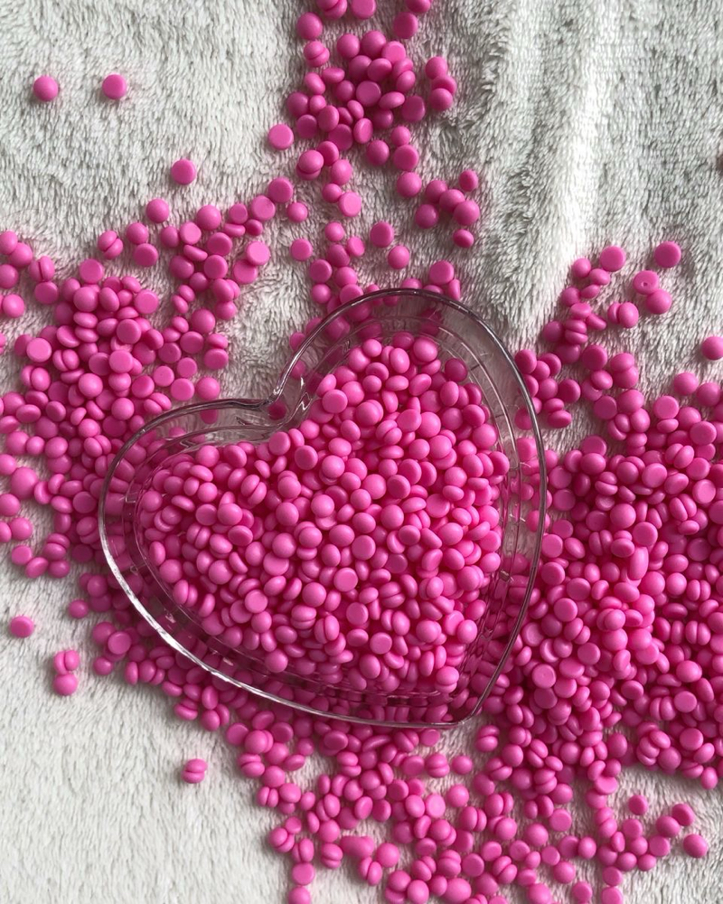 Eyebrow Wax at Flyygirl braids and beauty in Longmont, CO