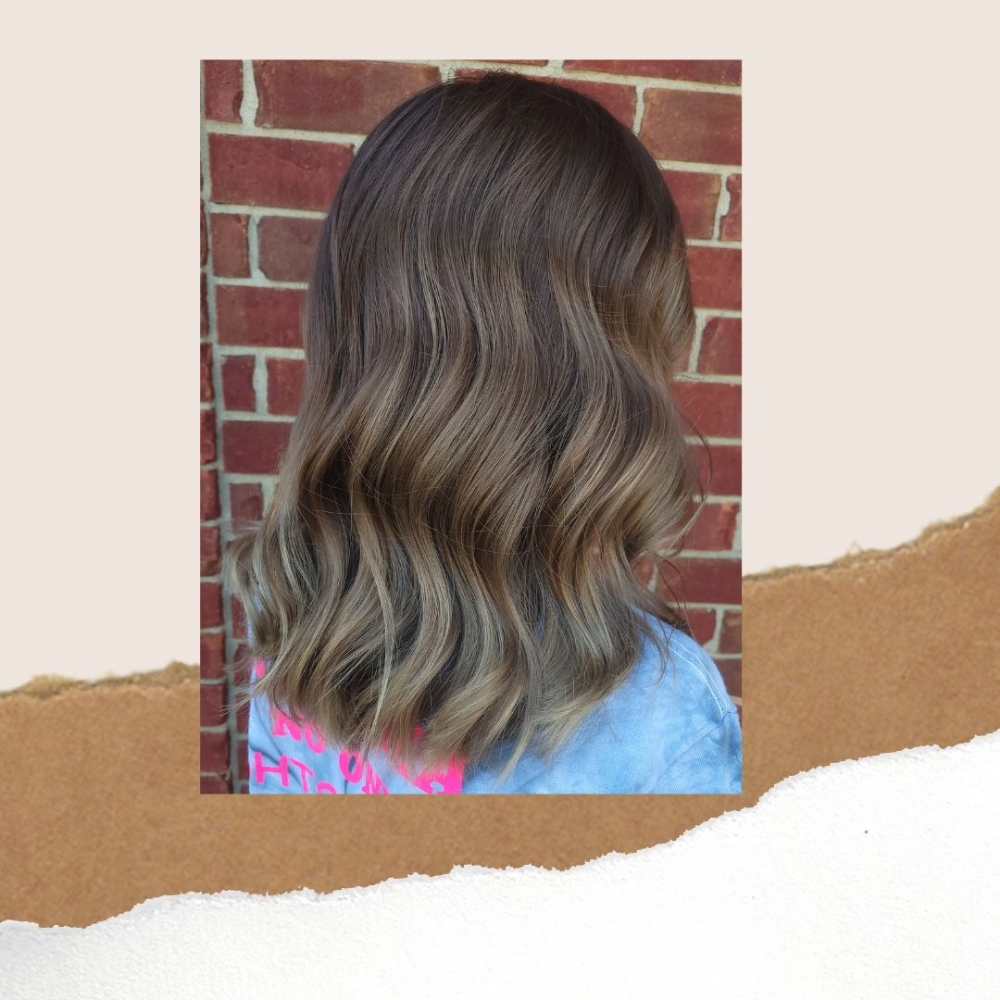 Haircut / Shampoo / Style